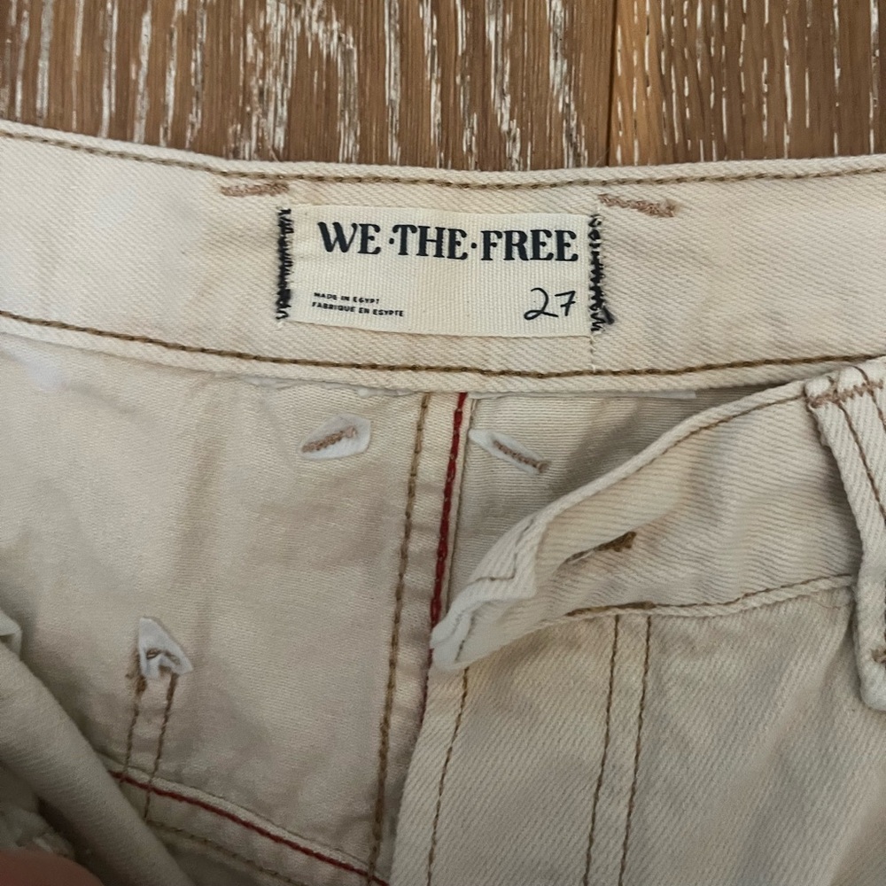 FREE PEOPLE
NOW OR NEVER DENIM SHORTS IN ECRU - Picture 7 of 13